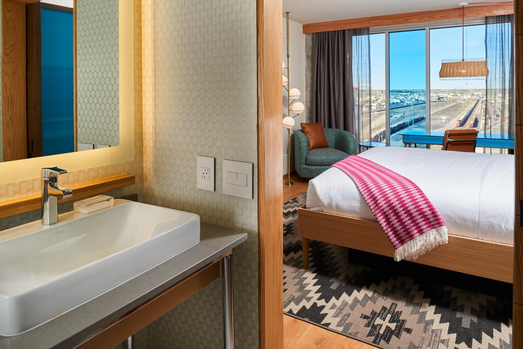 Queen Room with Two Queen Beds - Hearing Accessible/Non-Smoking