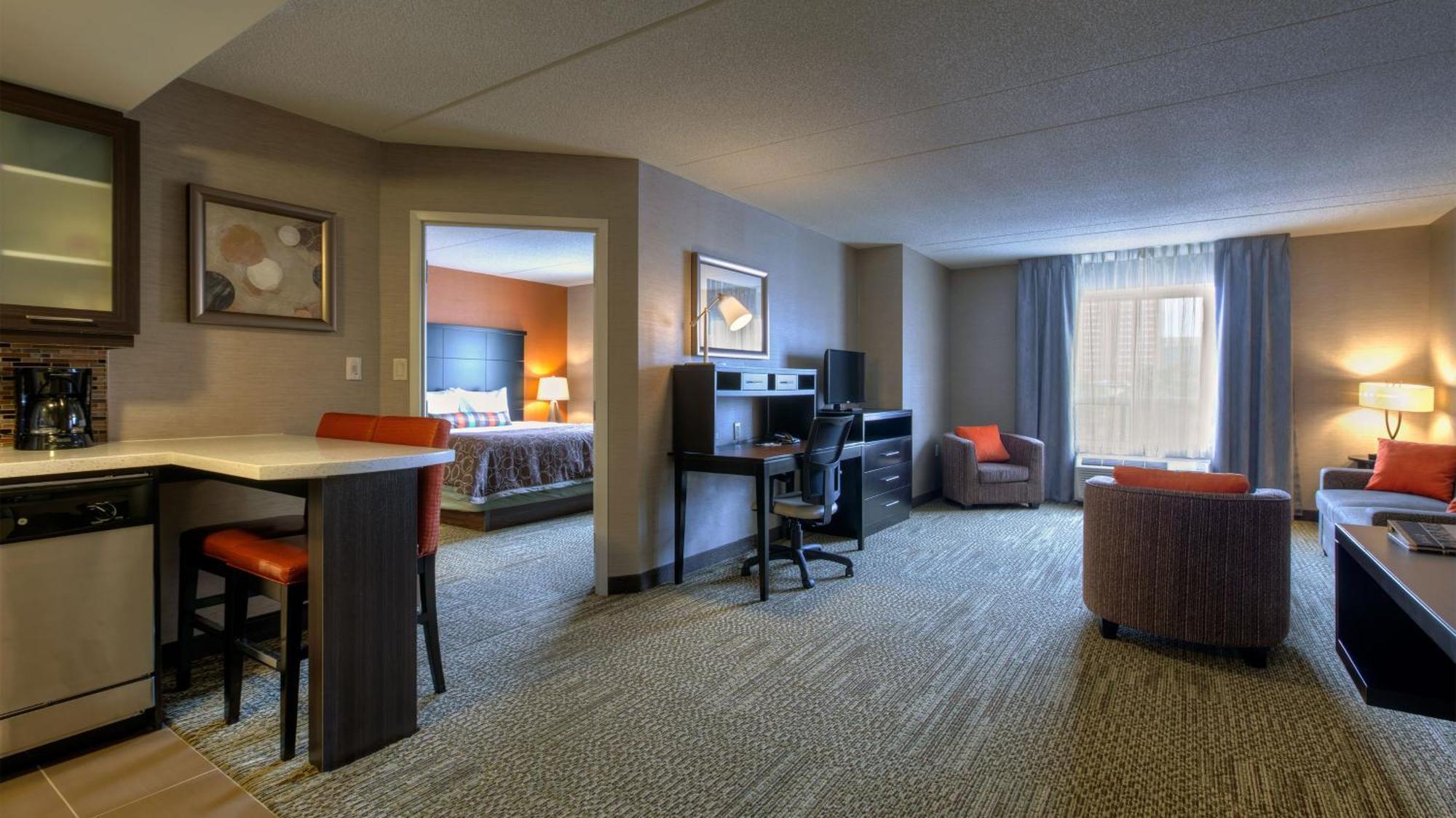 One-Bedroom Suite Two Queen Beds