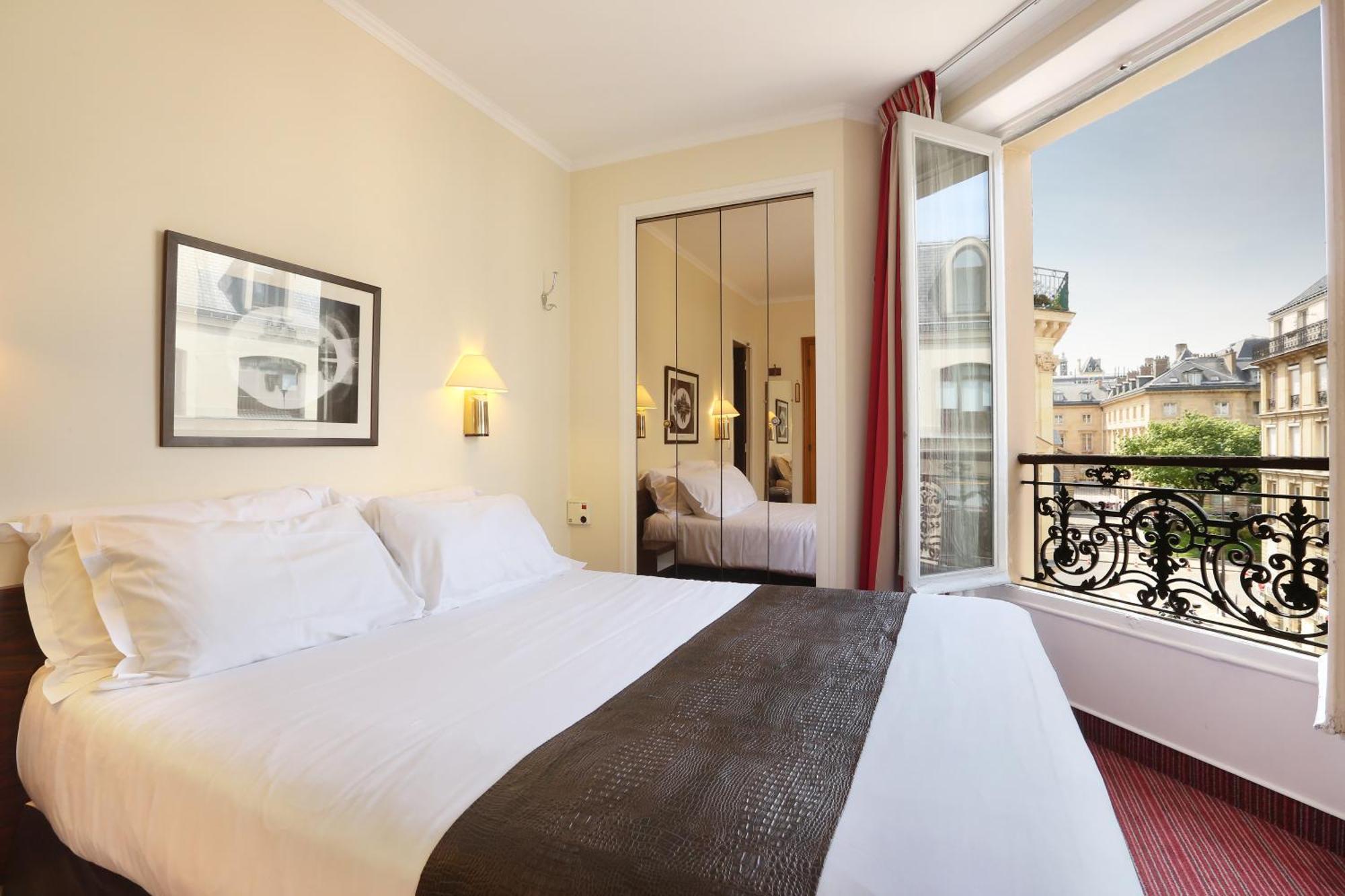 Classic Double Room