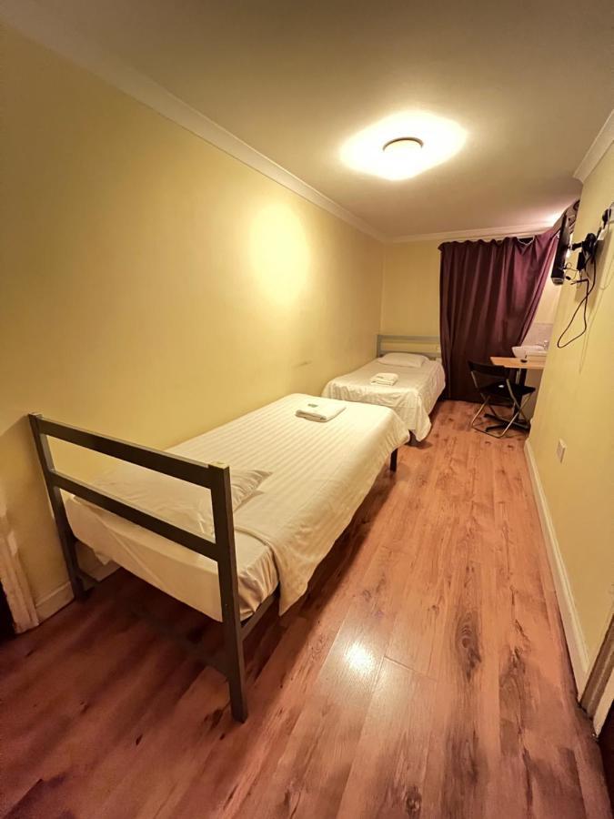 Twin Room with Shared Bathroom