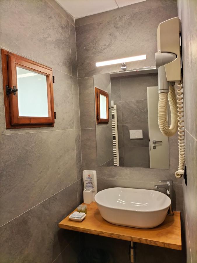 Classic Quadruple Room