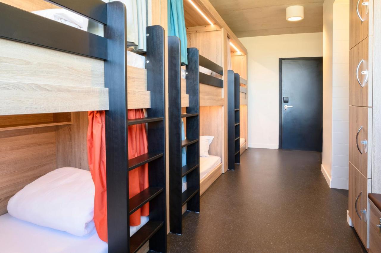 Bed in 8-Bed Mixed Dormitory Room