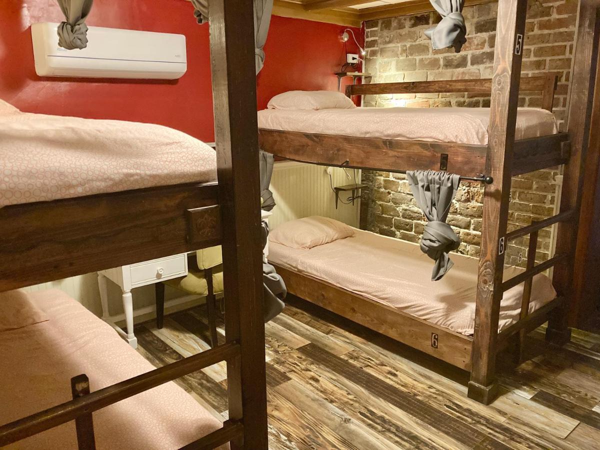 Bed in 8 Bed Female Dormitory Room with Ensuite Bathroom,1295181562:JPEG