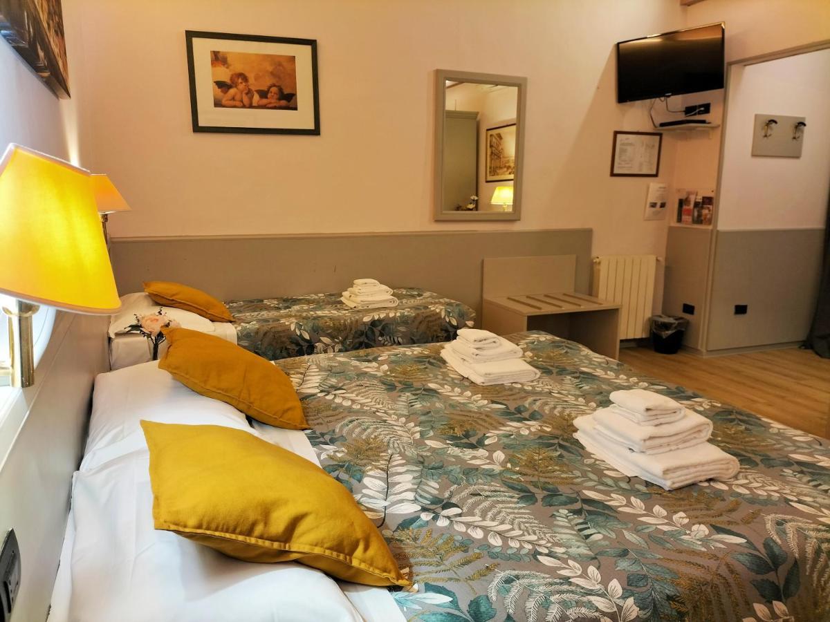 Classic Triple Room