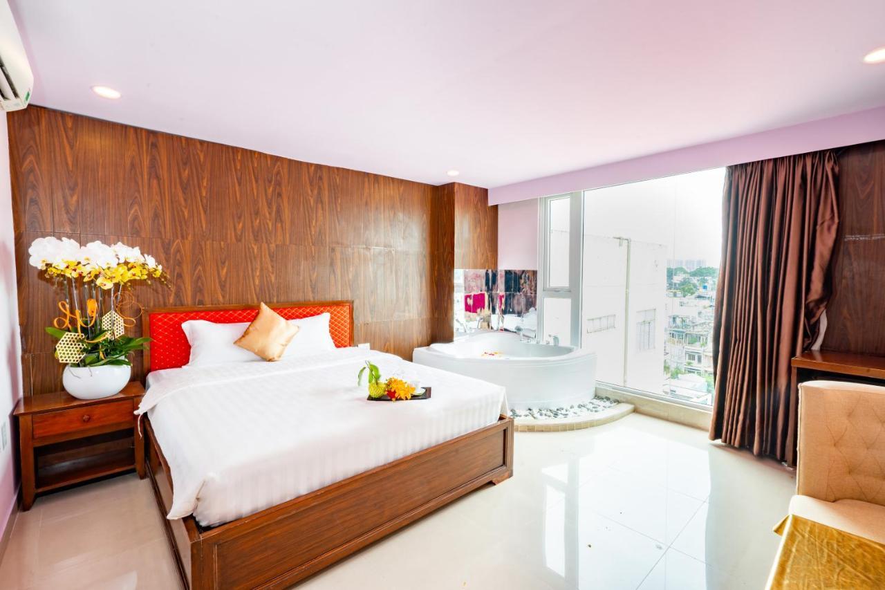 Suite with City View