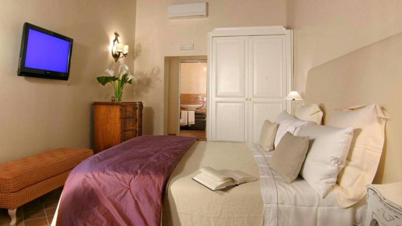 One-Bedroom Apartment Annex Building Via di Ripetta 70,1334065523:JPEG