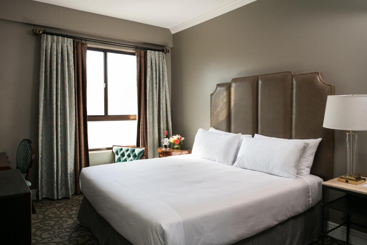 Queen Room with Bath Tub - Disability Access