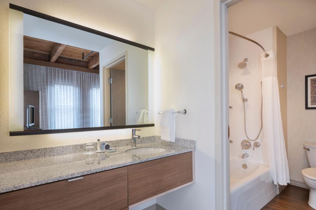 One-Bedroom Corner Larger King Suite with Sofa Bed - Hearing Accessible