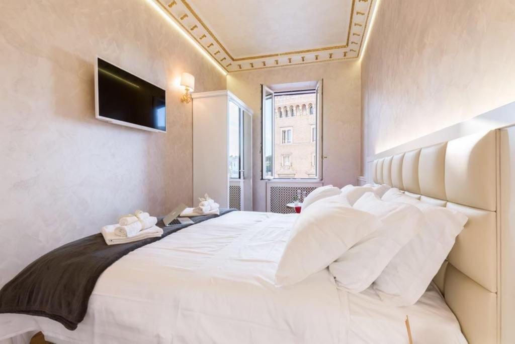 Superior King Suite