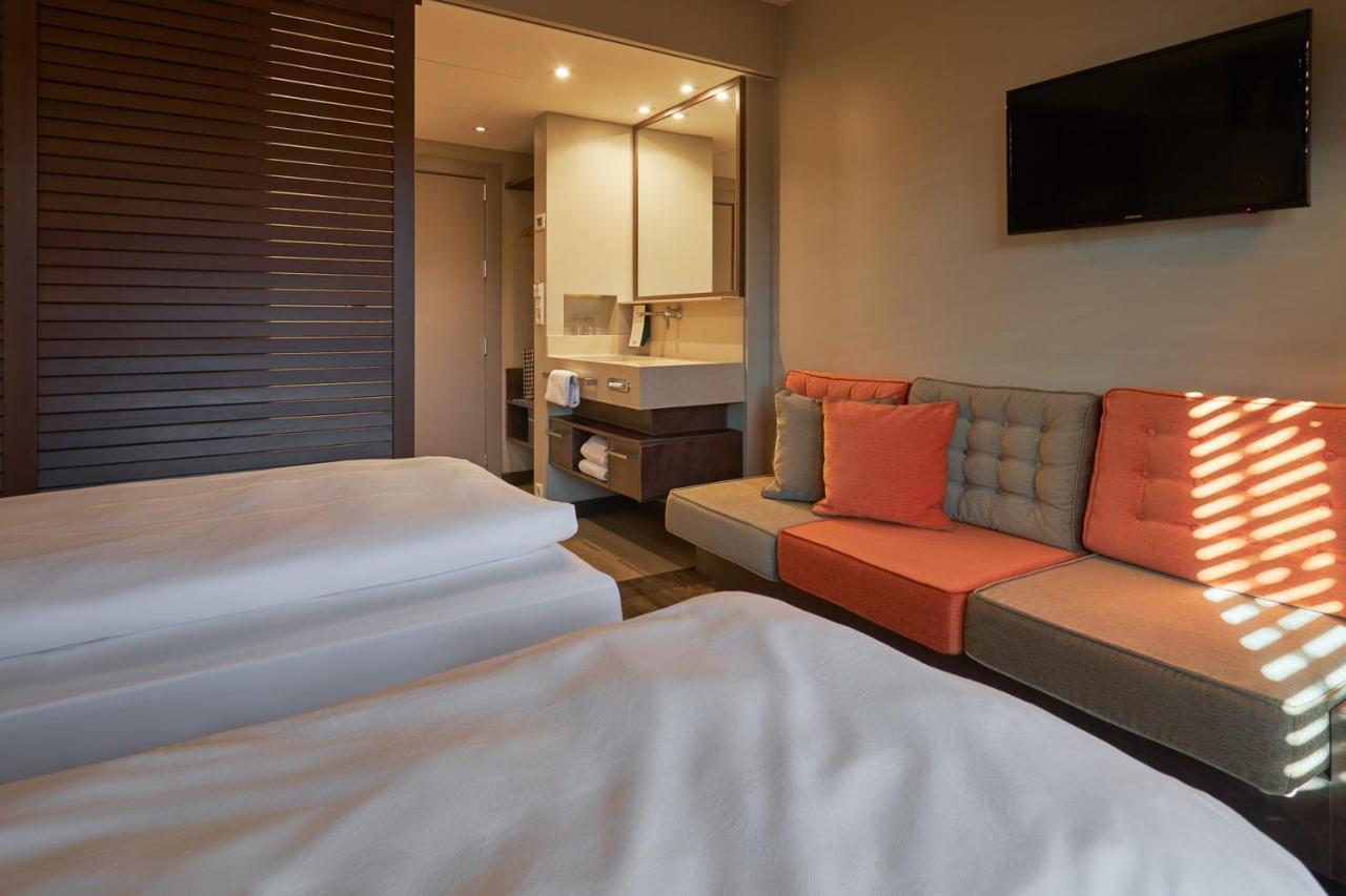 Single Room with Courtyard View