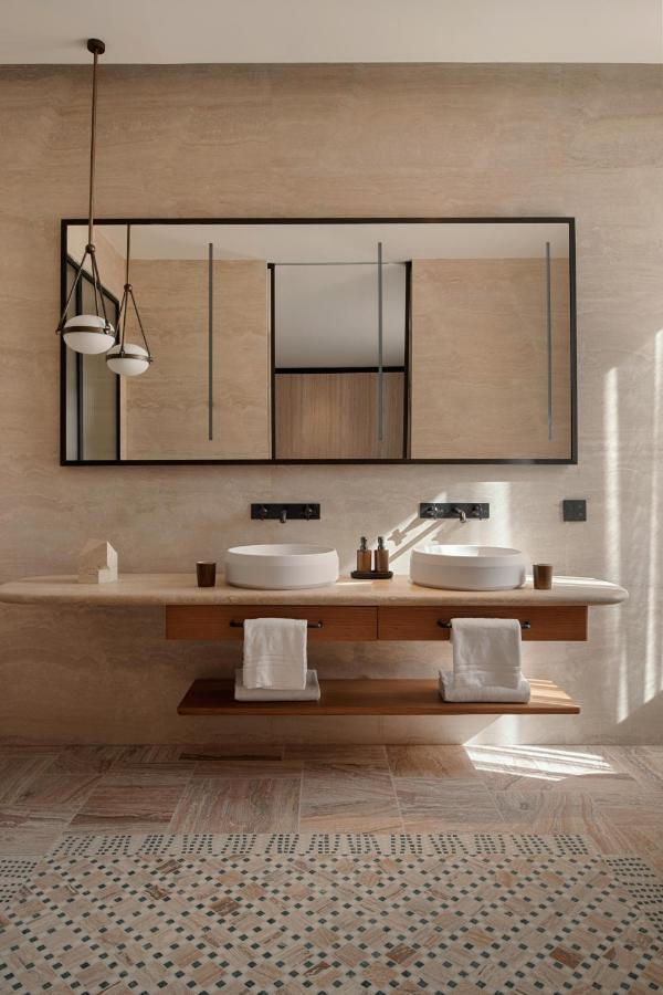 Two-Bedroom Lata Suite