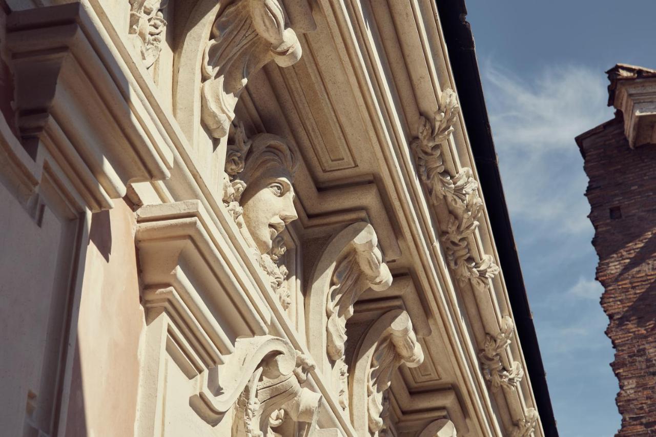 Salviati Suite