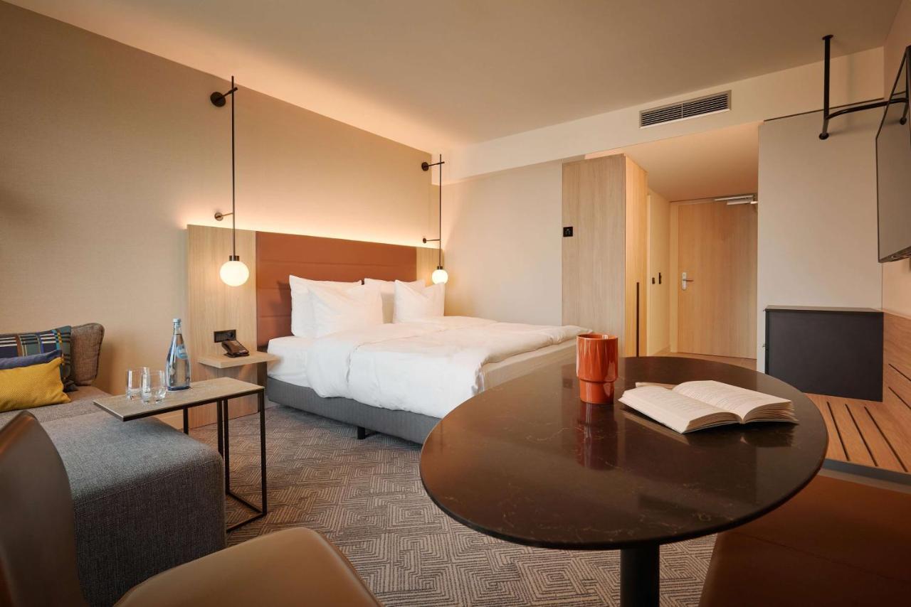 Three-Bedroom Interconnecting Apartment
