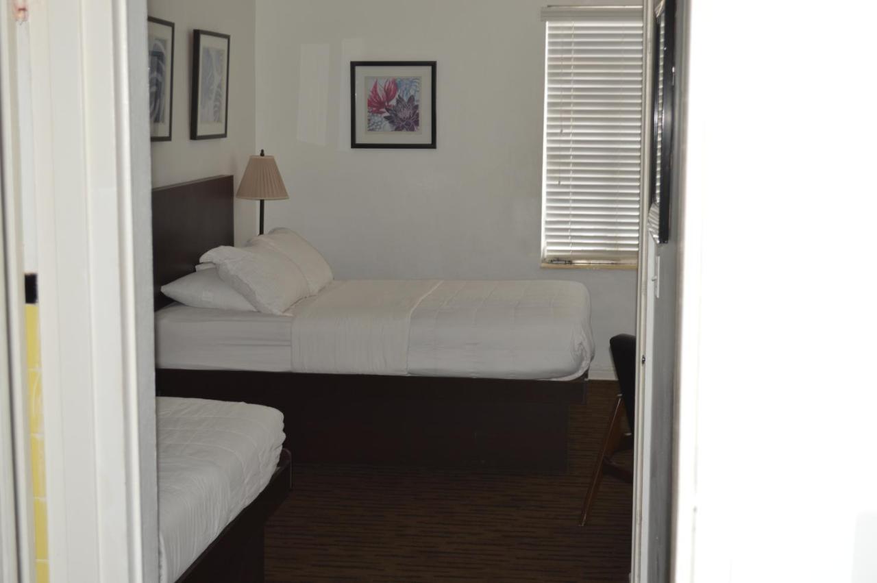 One-Bedroom Suite