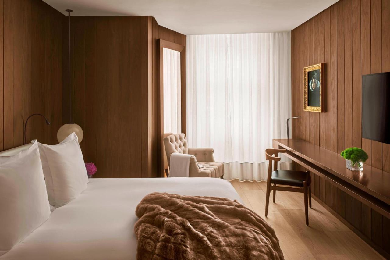 Superior Queen Room,1617471495:JPEG