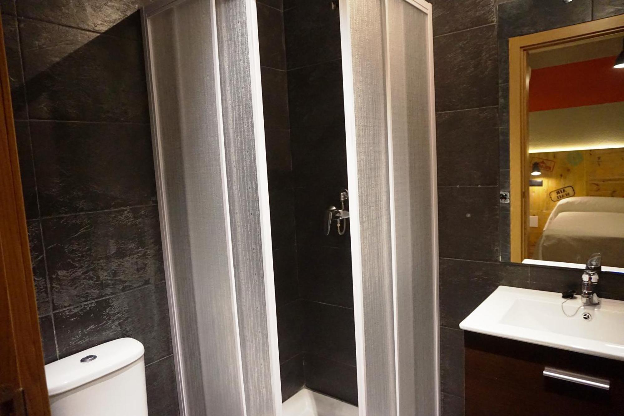 Double Room with Bathroom