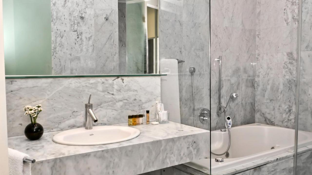 Continental Suite
