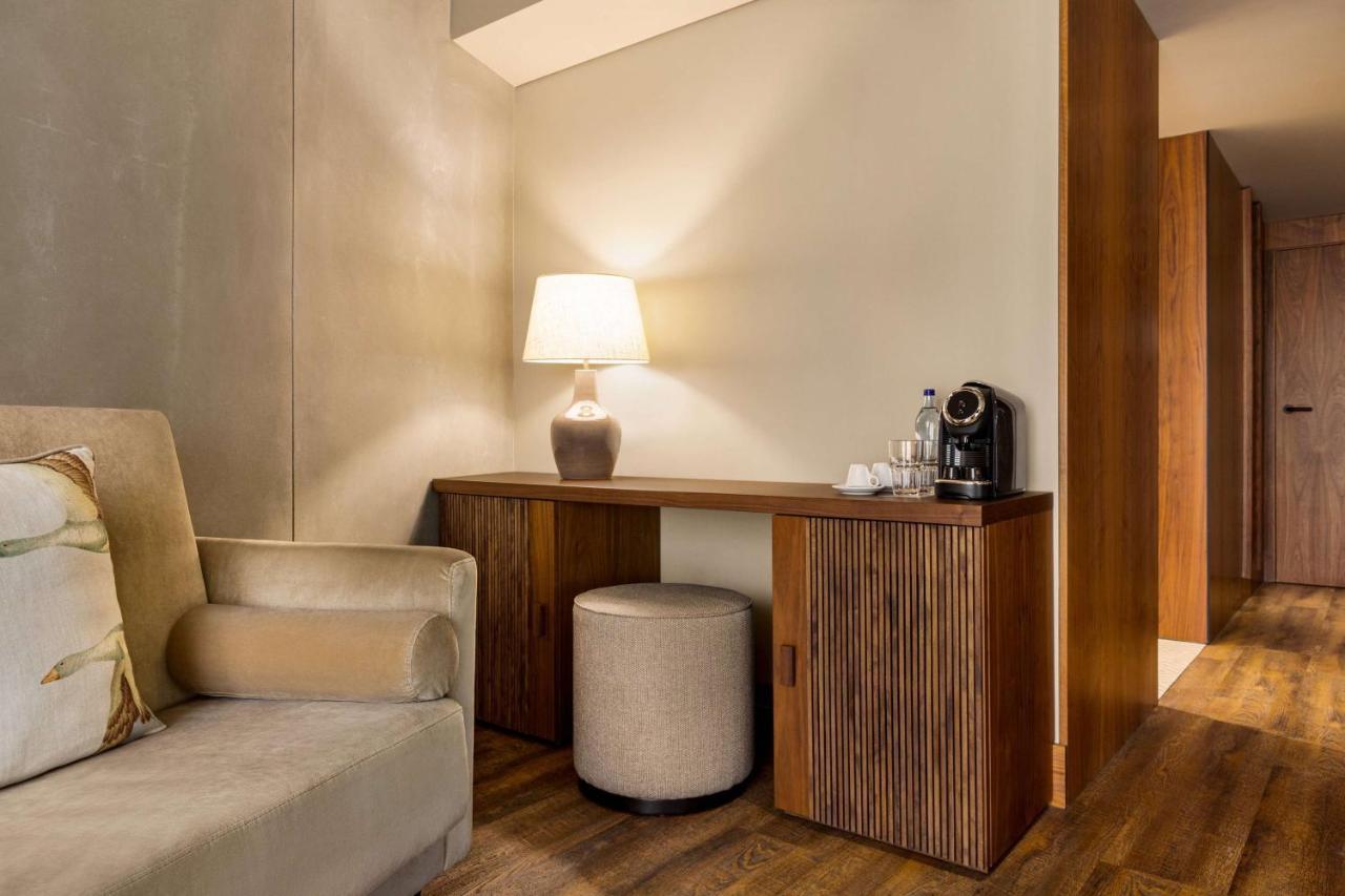 King Suite Non-Smoking