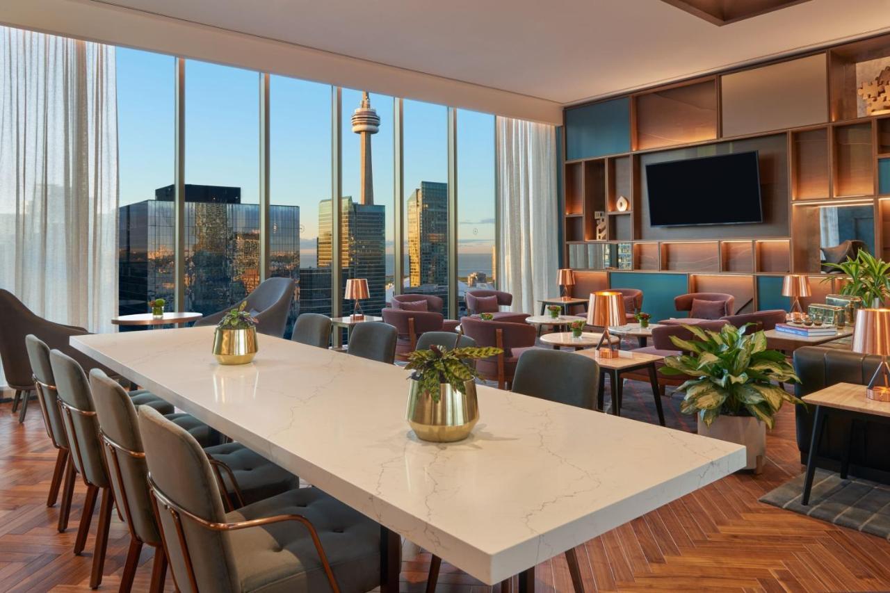 Royal Suite, 1 King Bed, Club Lounge Access