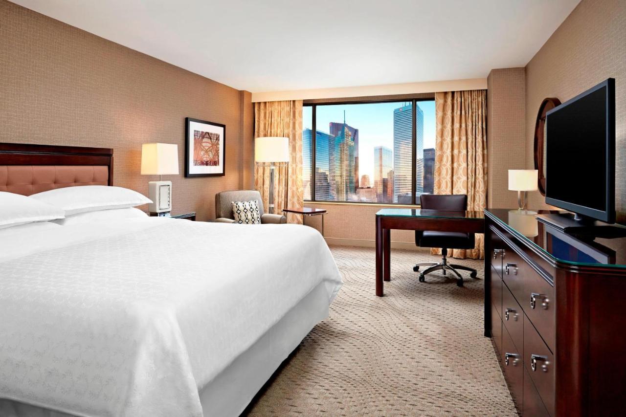 Club Lounge Access 1 Queen Premium Guest Room,1539452275:JPEG