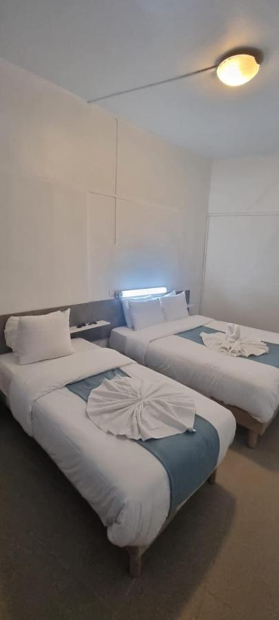 Triple Room with Shared Toilet