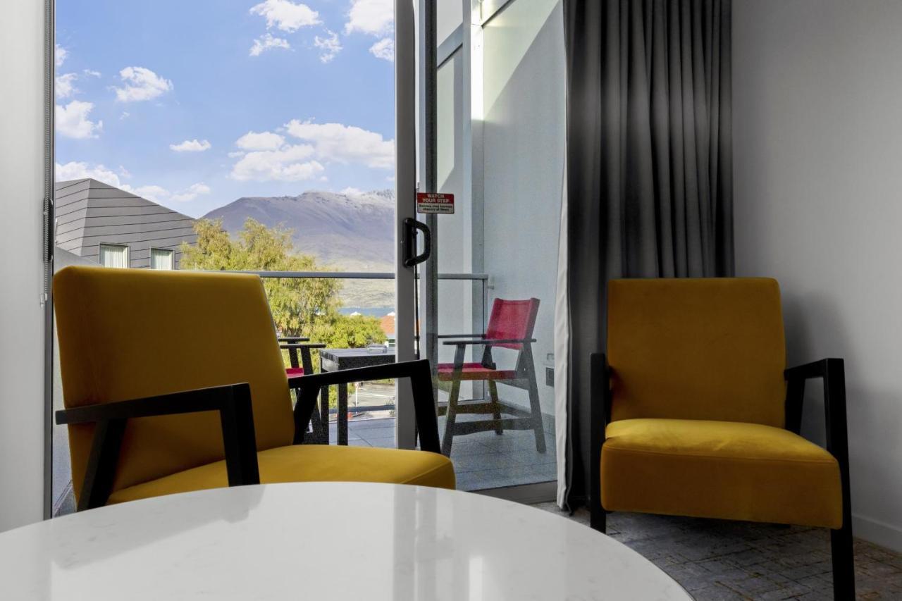 Superior Room Two Double Beds – Mountain View,1415696166:JPEG