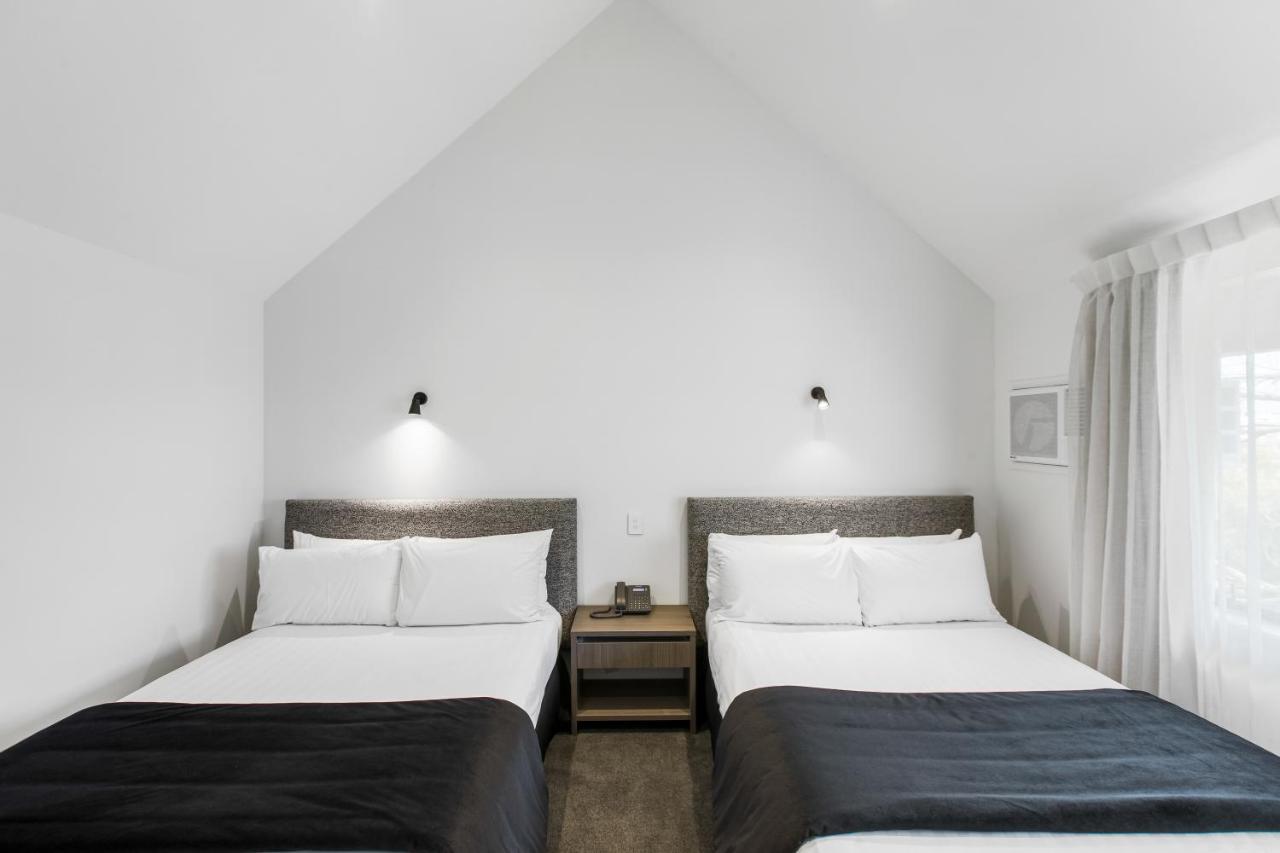Superior Double or Twin Room,1409465735:JPEG
