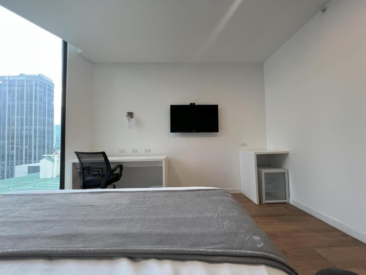 Deluxe Double Room,1420238895:JPEG