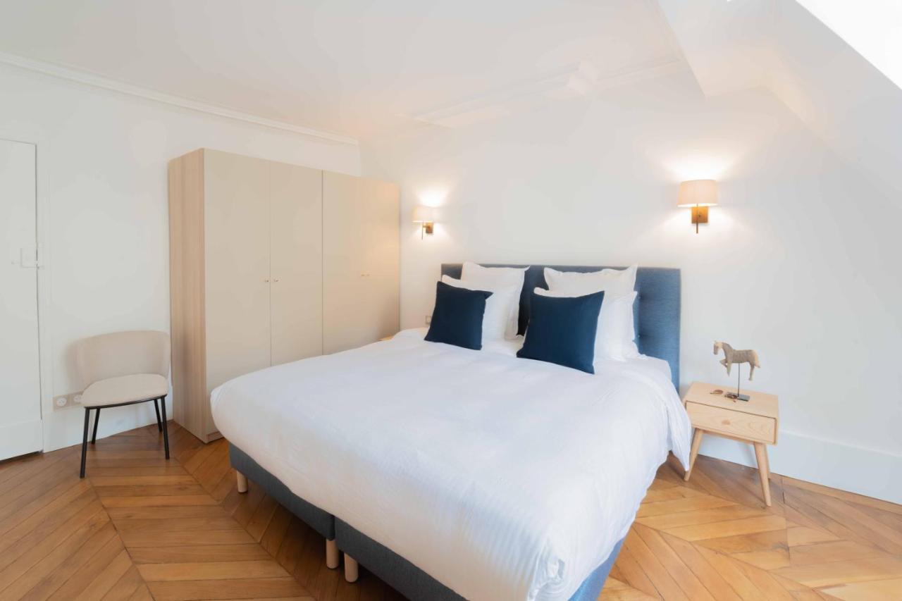 Two-Bedroom Apartment,1430318161:JPEG