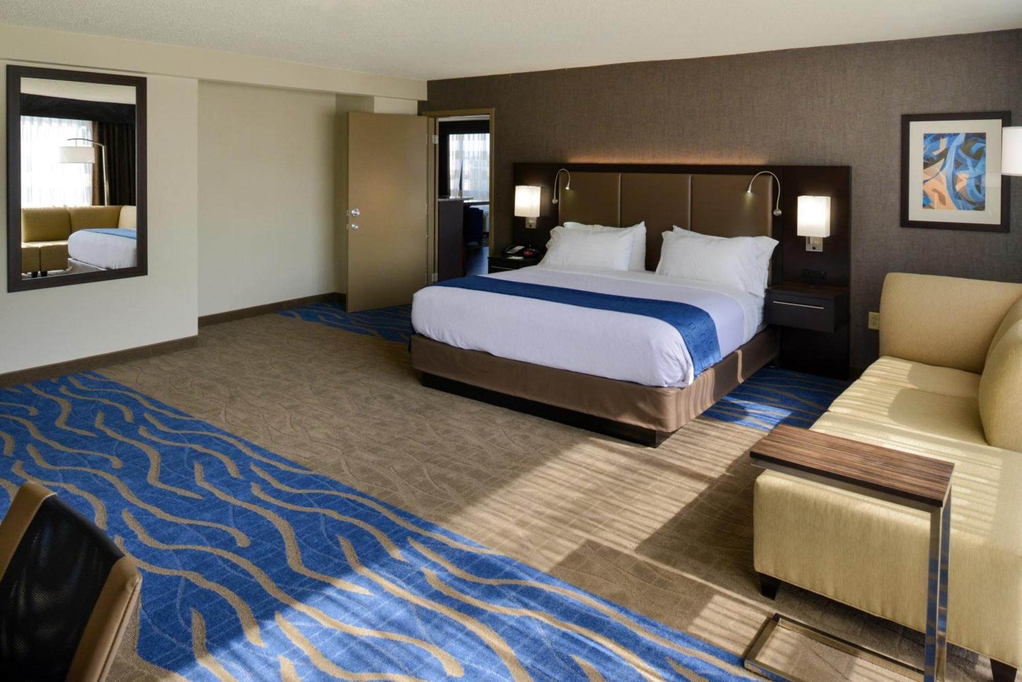 King Suite with Sofa Bed - Non Smoking
