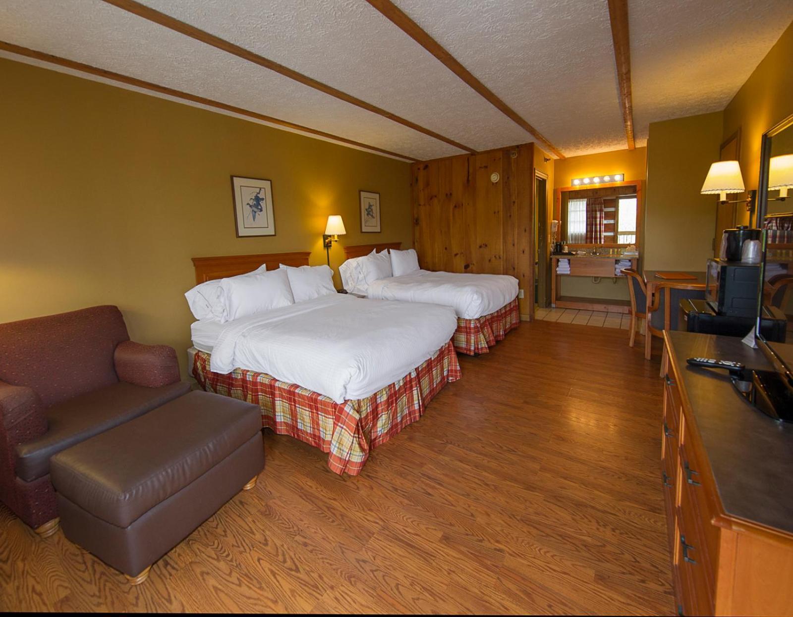 Queen Room with Two Queen Beds