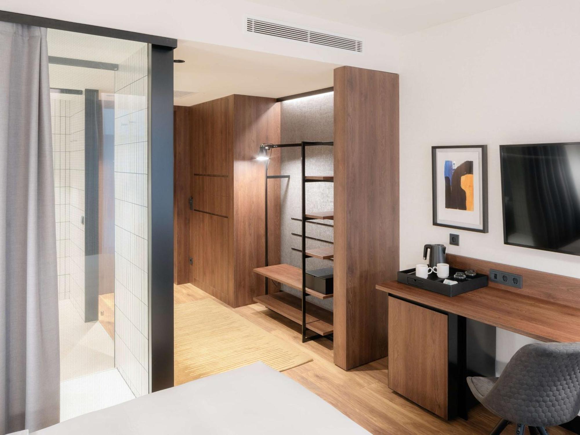 Standard Room Interior Facing