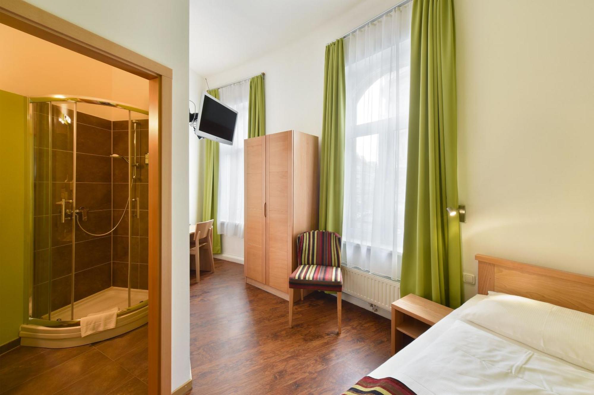 Basic Single Room