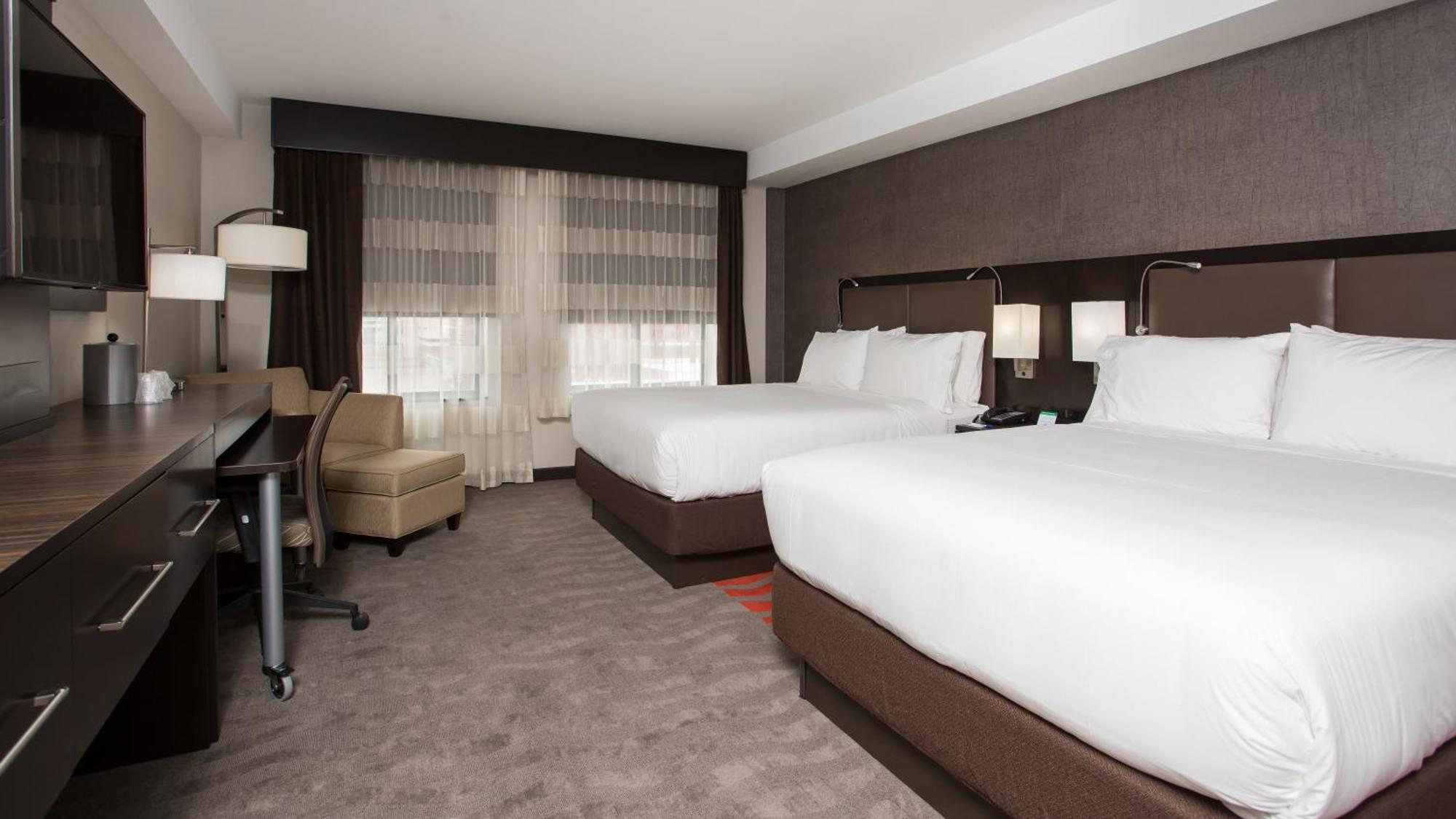 Queen Suite