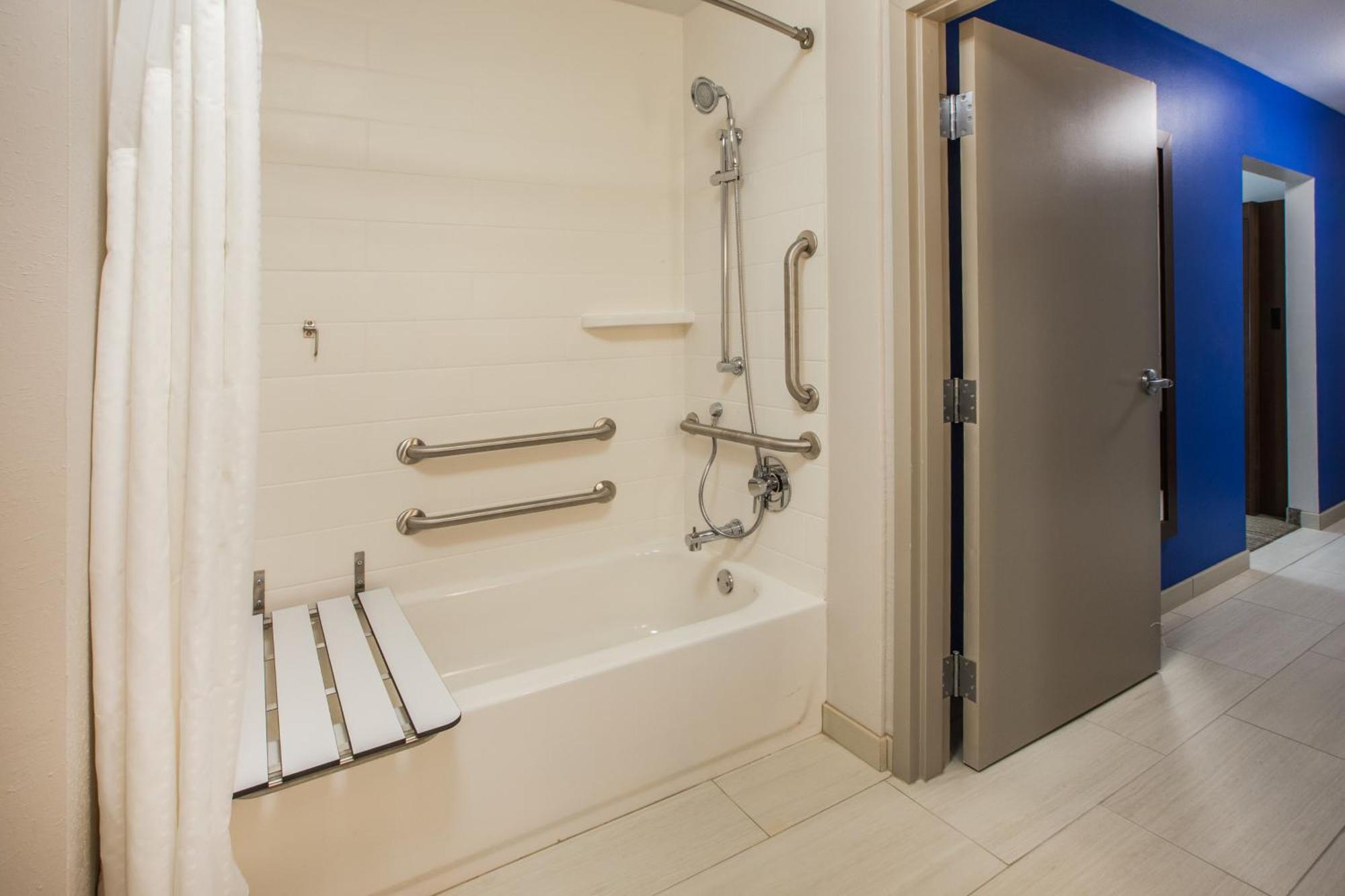 Suite - Mobility Access/Hearing Accessible