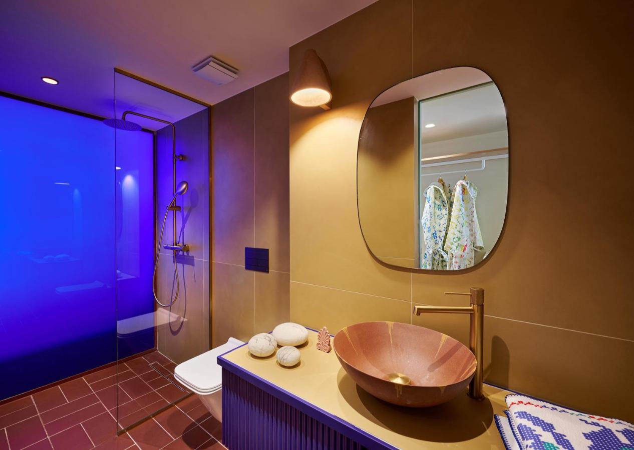 Suite with Balcony