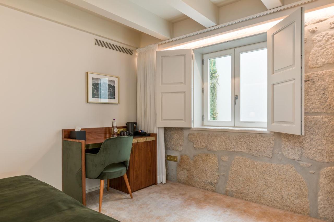 Large Double or Twin Room