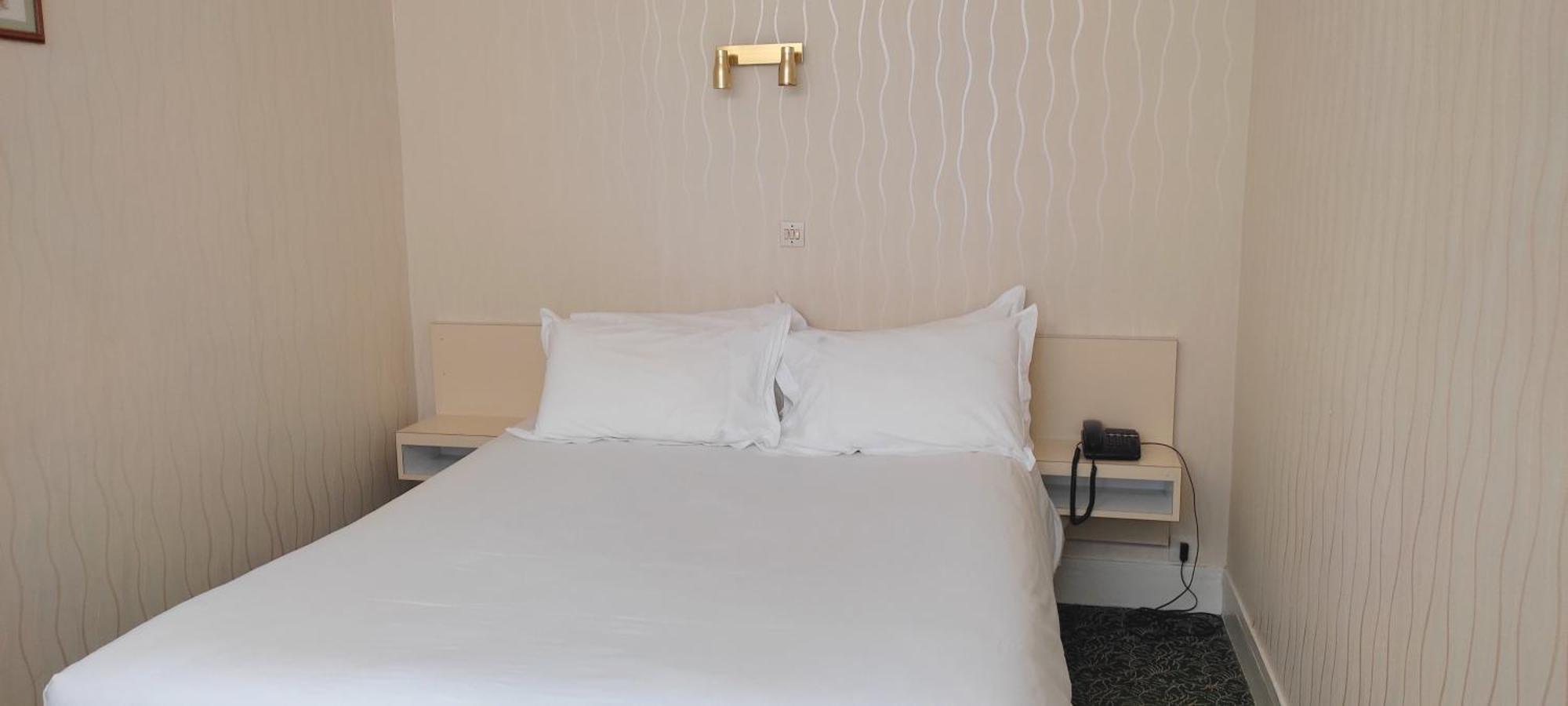 Chambres Adjacentes