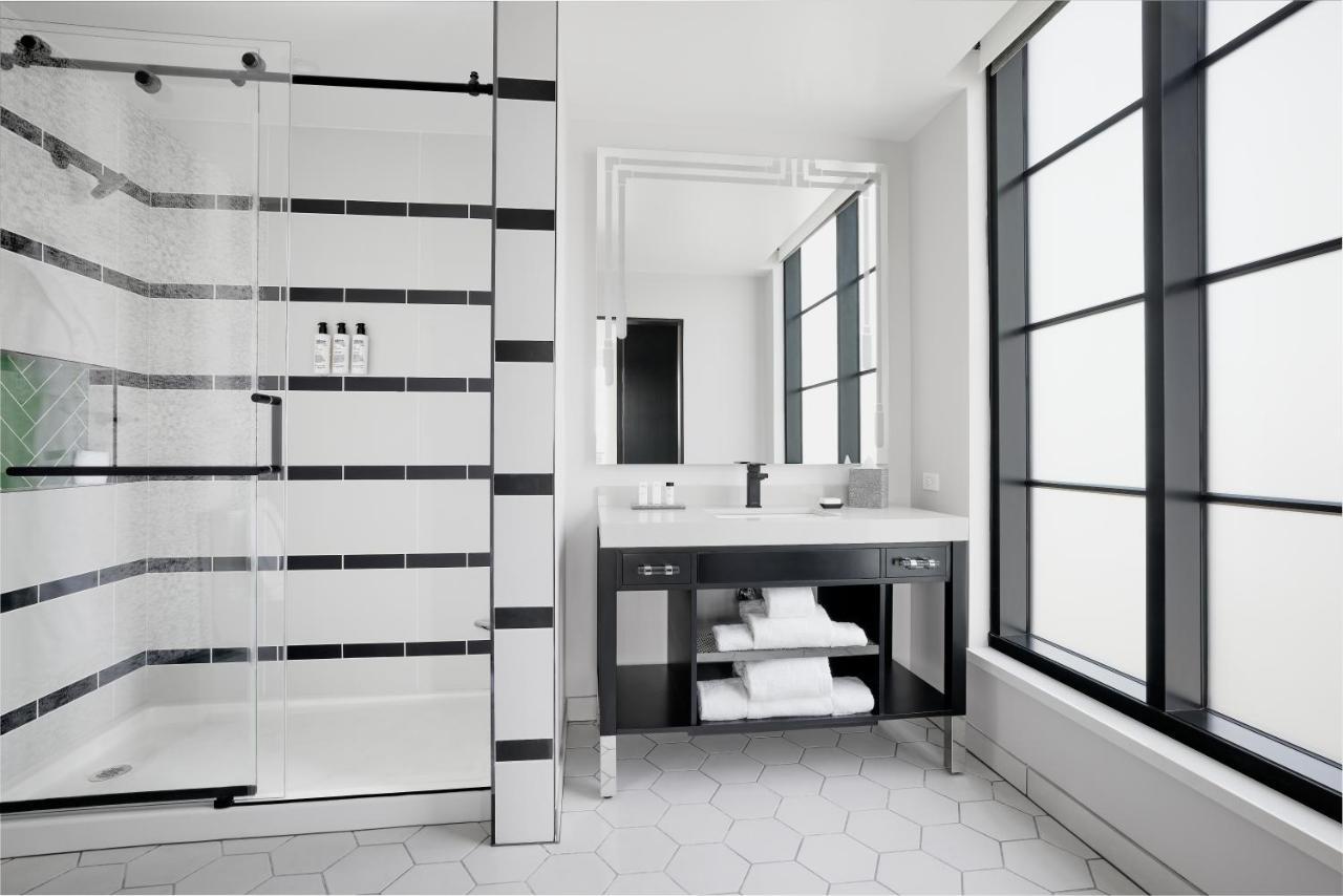 Deluxe Corner King Room,1476789463:JPEG