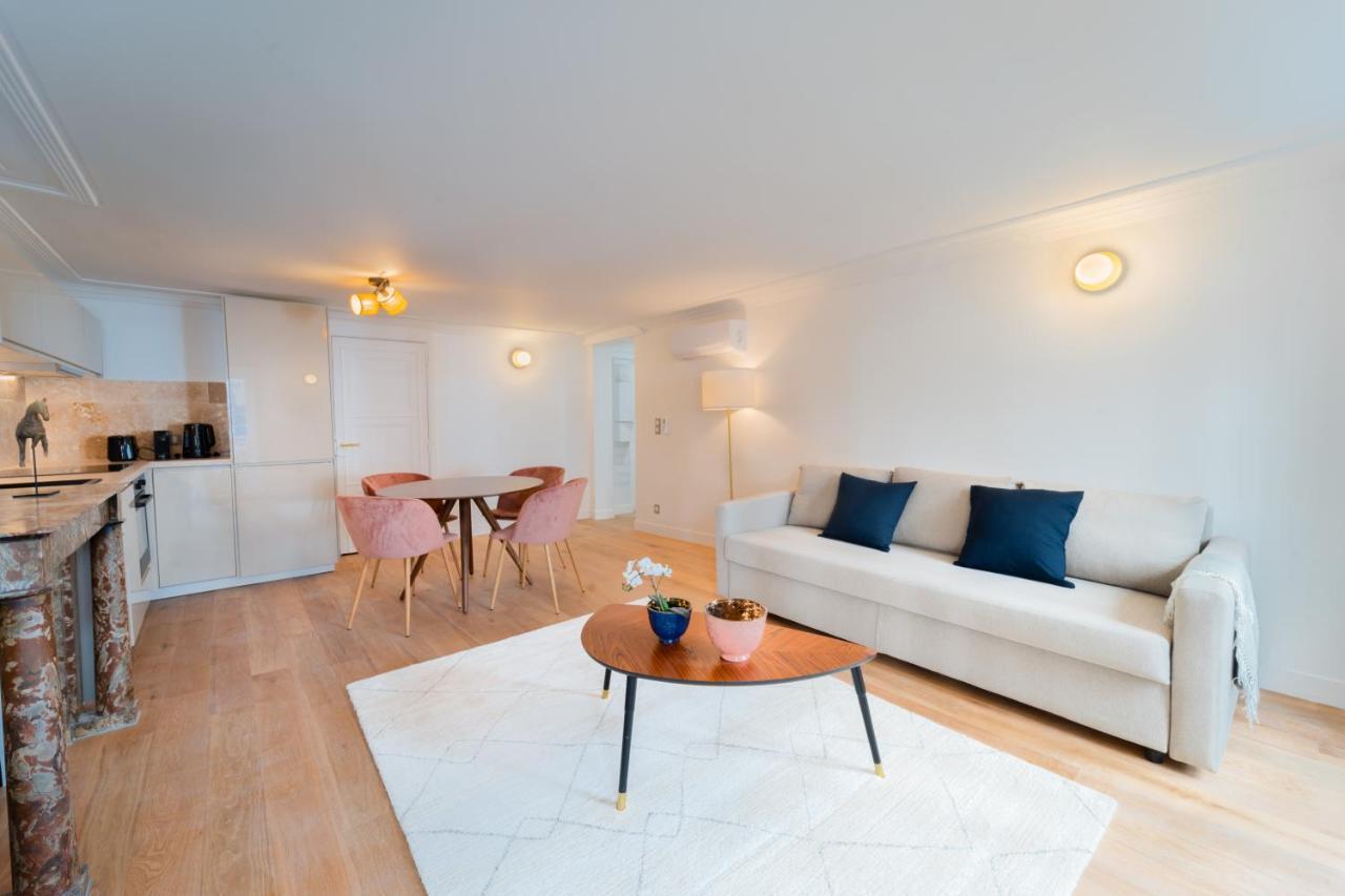 Deluxe Apartment,1483860326:JPEG