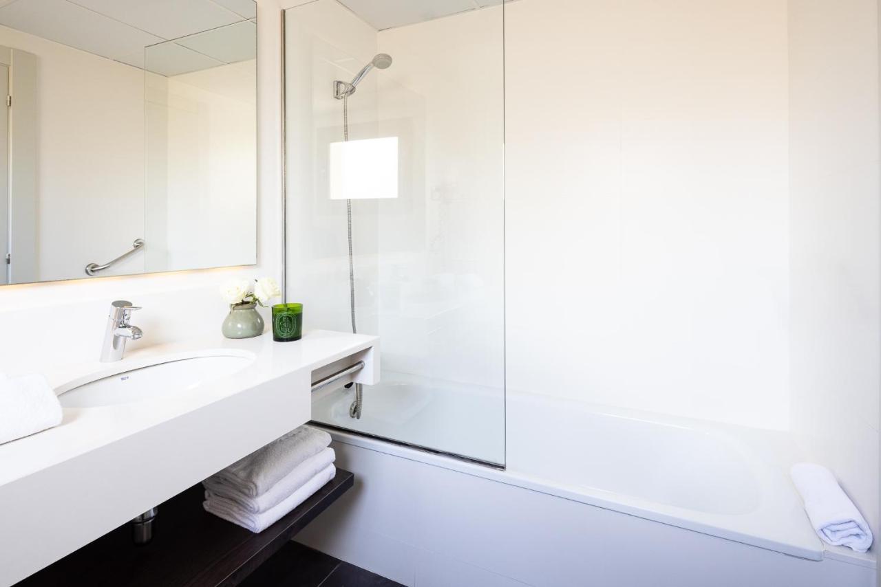 Double Room with Ramblas view