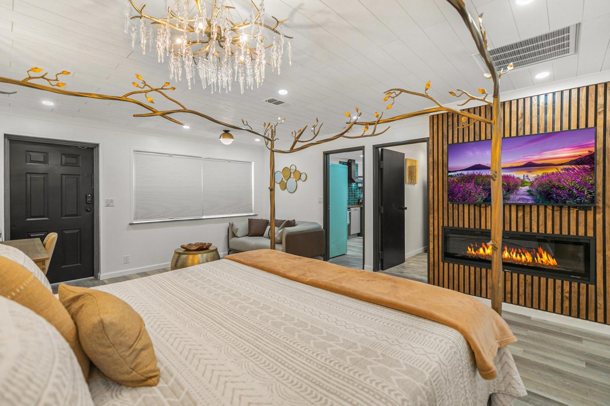 Penthouse Apartment