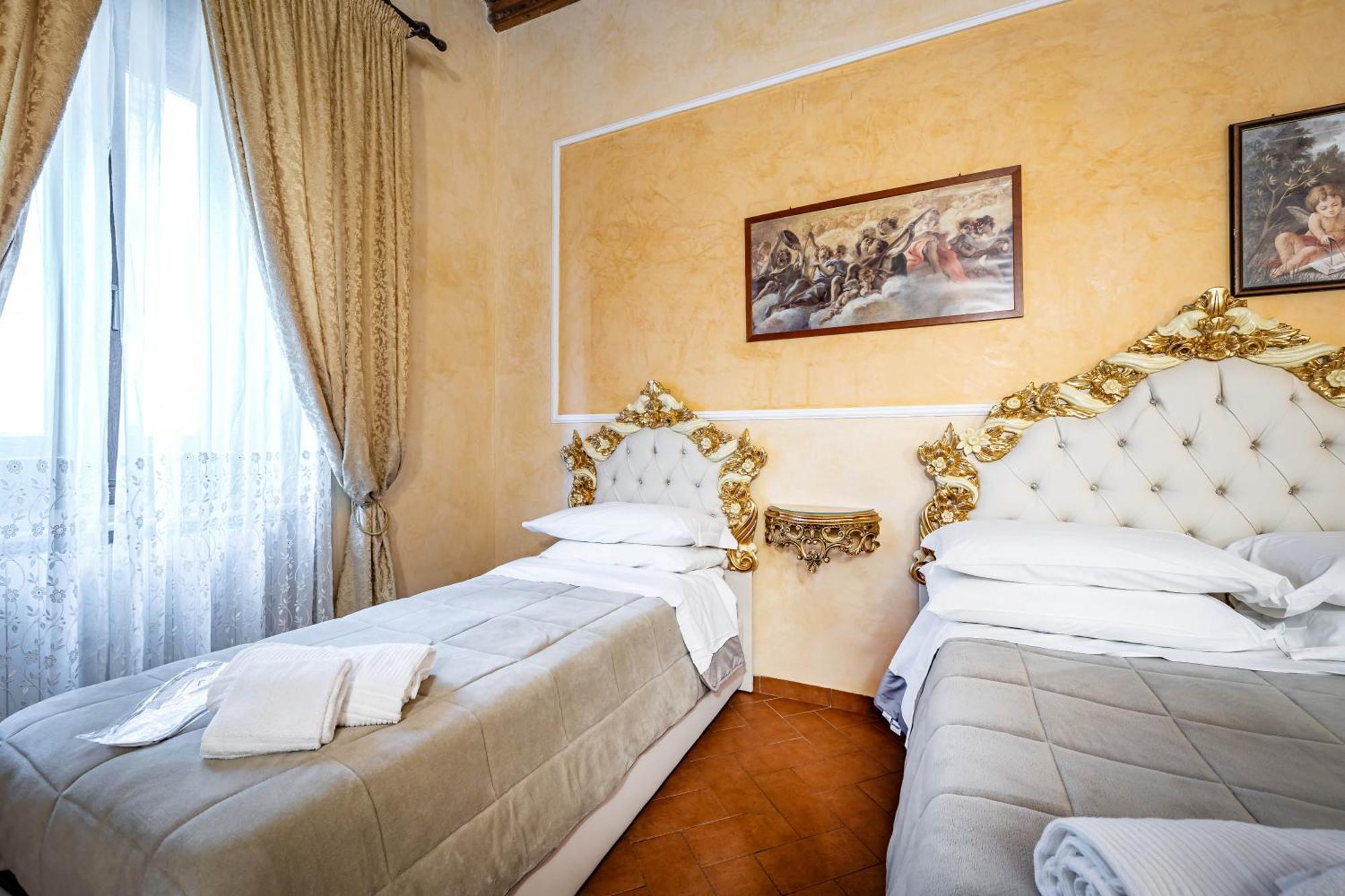 Classic Triple Room