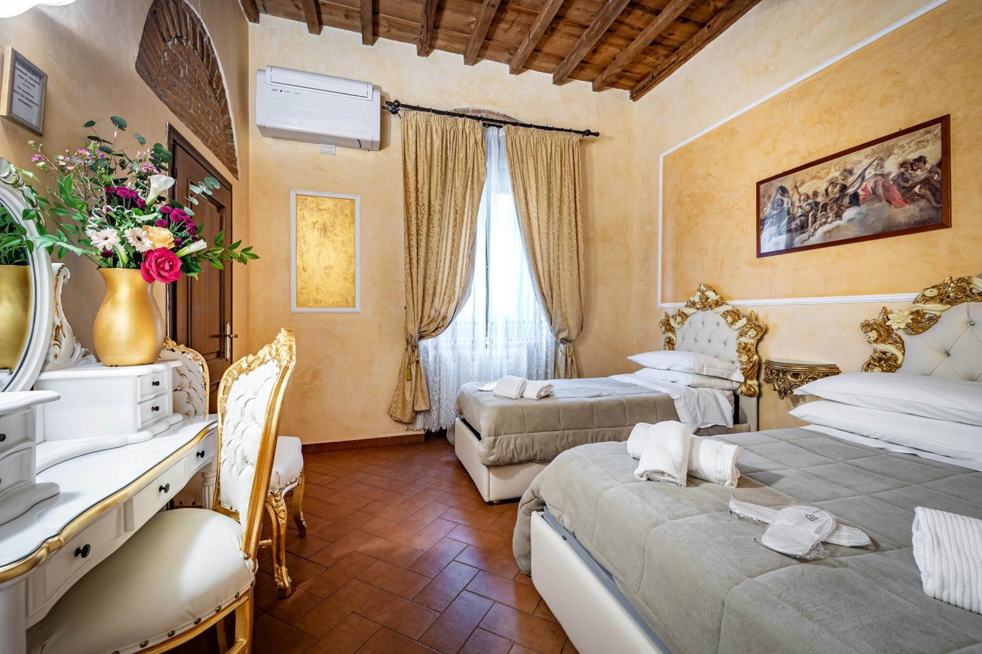 Classic Triple Room