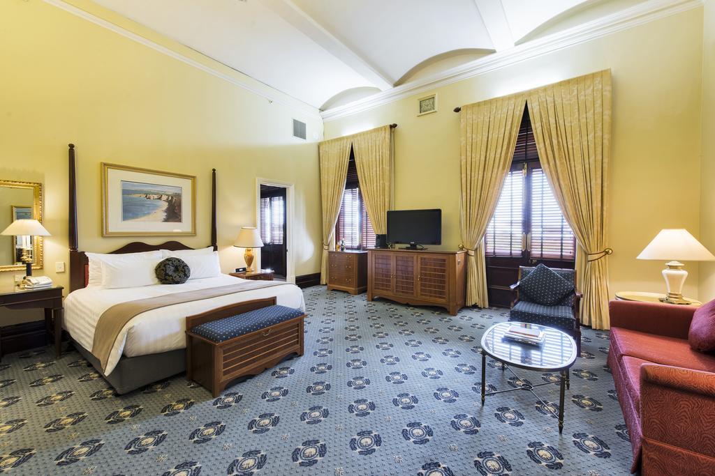 Parlor King Room