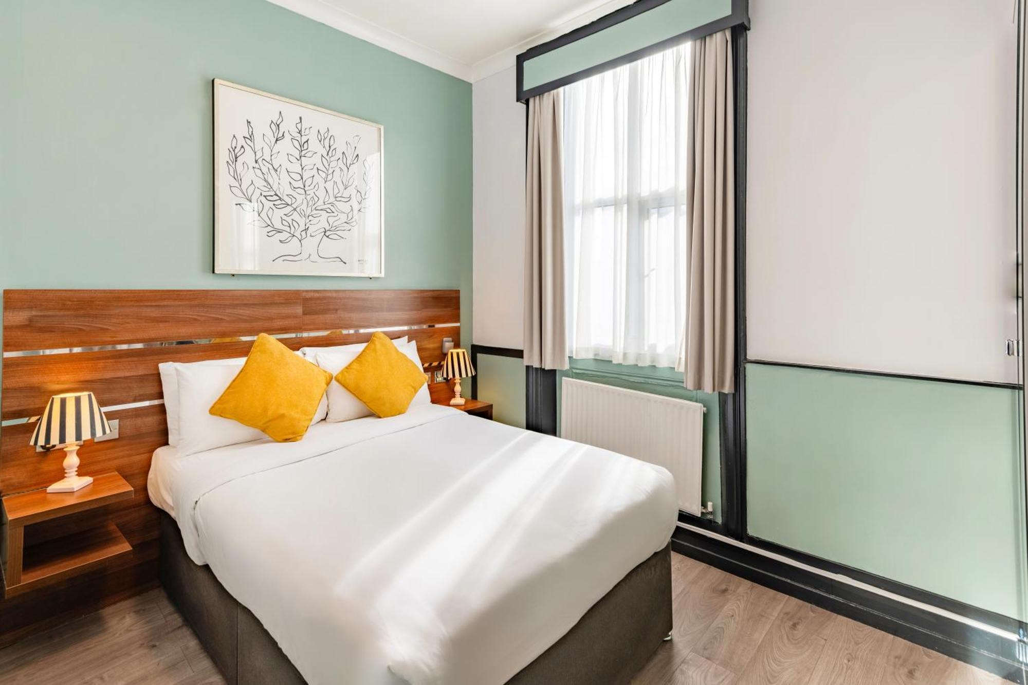 Double Room,1592872725:JPEG