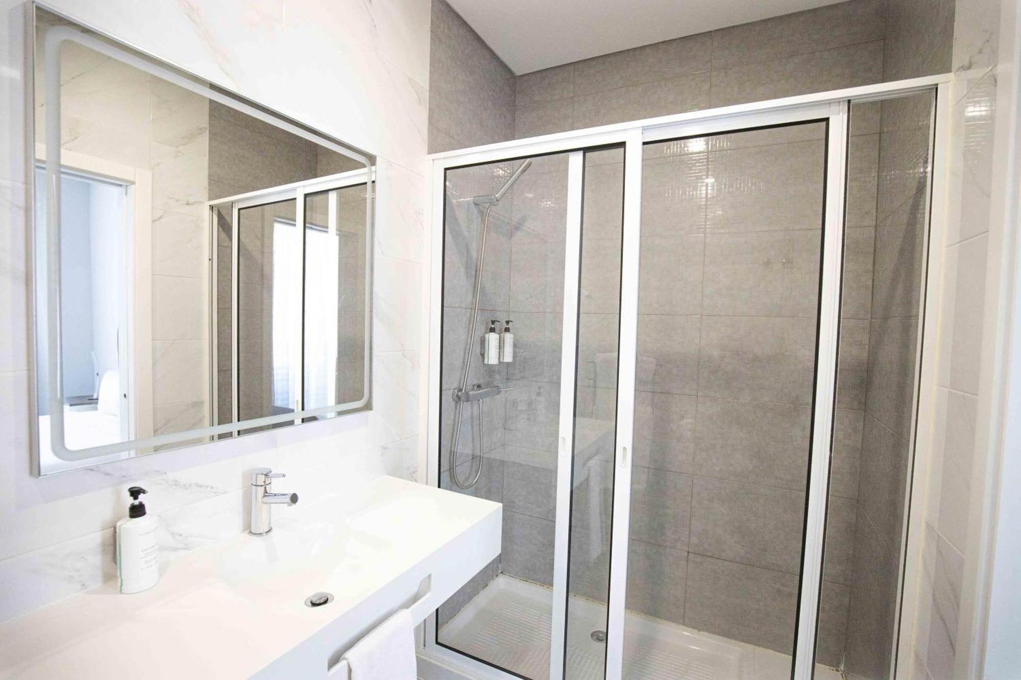Superior Double Room City View