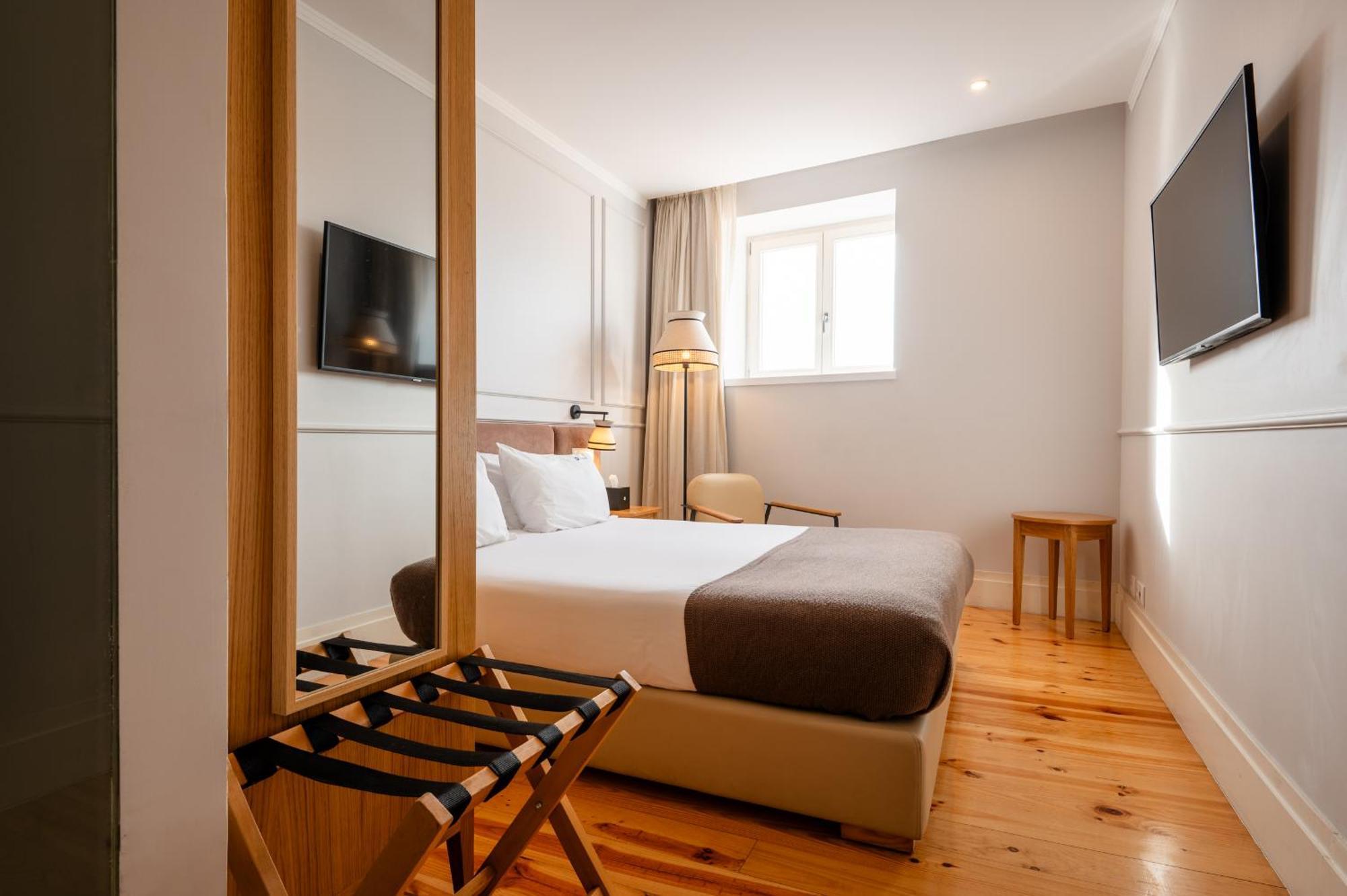 Superior Double Room River View