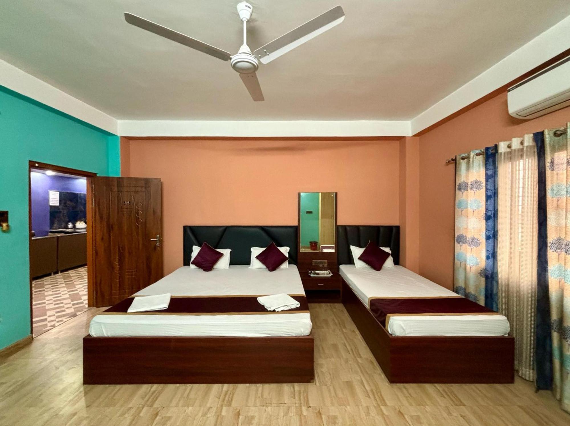 Deluxe Triple Room
