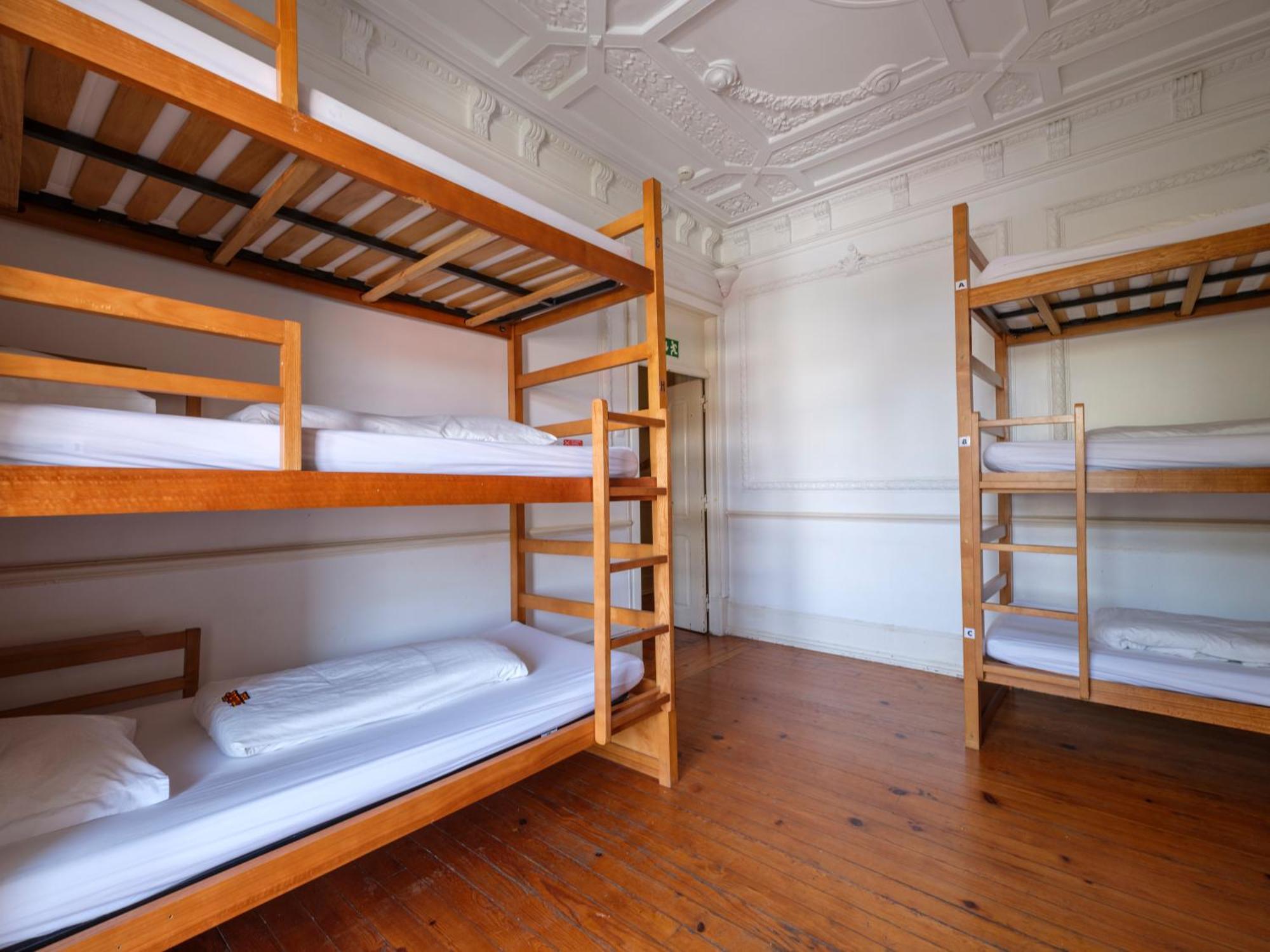 Single Bed Dormitory Room